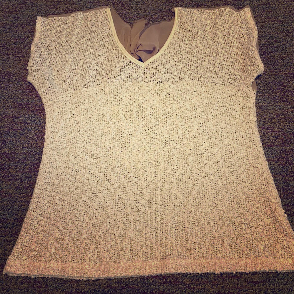 Ivory and tan short sleeve tie back top
